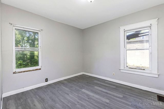 3414 Woodburn Avenue, Cincinnati, OH 45207
