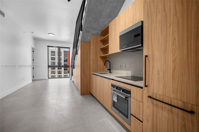 91 NW 27th Street 503, Miami, FL 33127