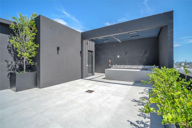 91 NW 27th Street 503, Miami, FL 33127
