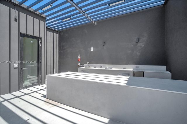 91 NW 27th Street 503, Miami, FL 33127