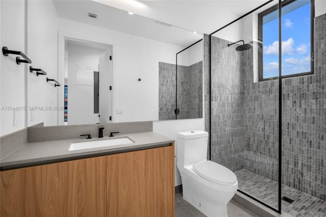 91 NW 27th Street 503, Miami, FL 33127