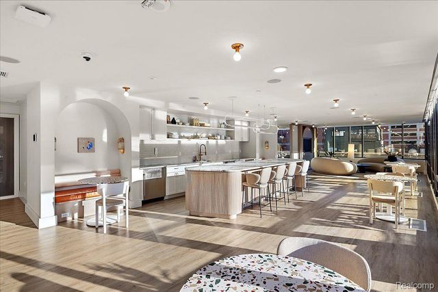 330 Gratiot Avenue 1603, Detroit, MI 48226