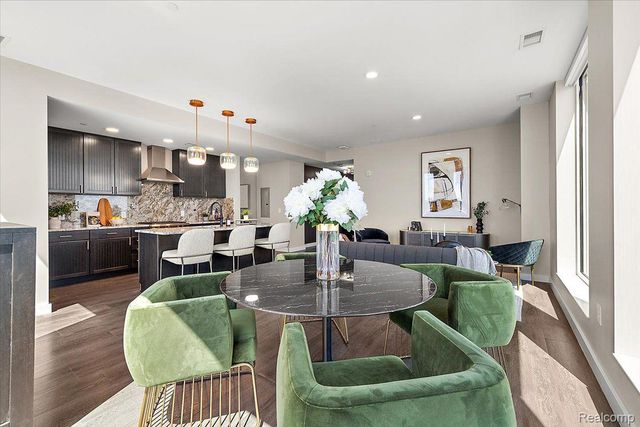 330 Gratiot Avenue 1603, Detroit, MI 48226