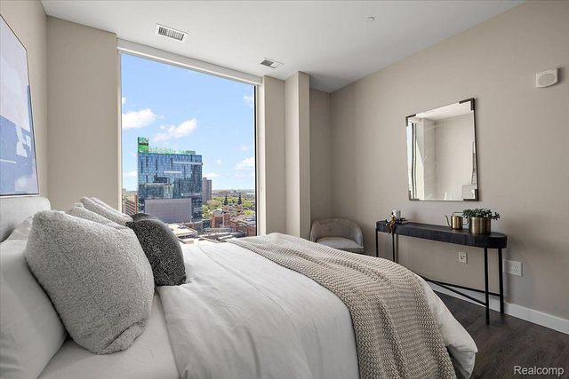 330 Gratiot Avenue 1603, Detroit, MI 48226