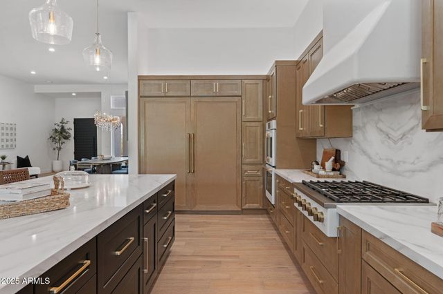 8130 E VISTA BONITA Drive, Scottsdale, AZ 85255