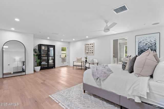 8130 E VISTA BONITA Drive, Scottsdale, AZ 85255