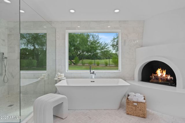 8130 E VISTA BONITA Drive, Scottsdale, AZ 85255