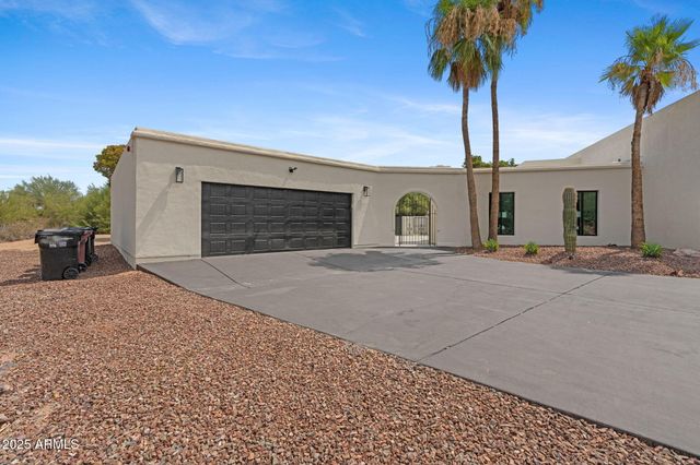 8130 E VISTA BONITA Drive, Scottsdale, AZ 85255
