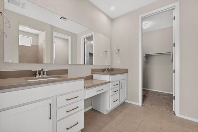 8344 Twain Way NW, Albuquerque, NM 87120