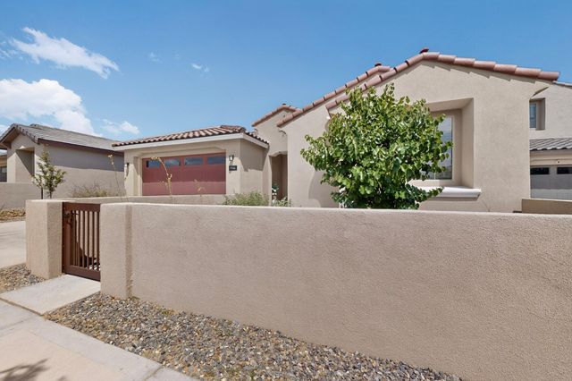 8344 Twain Way NW, Albuquerque, NM 87120