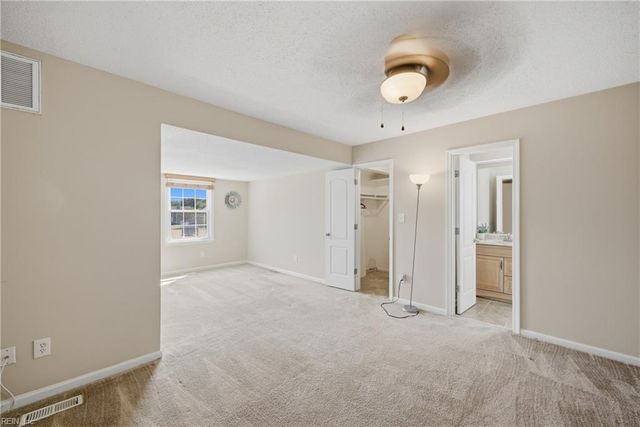 1115 Vermilya CT, Virginia Beach, VA 23454