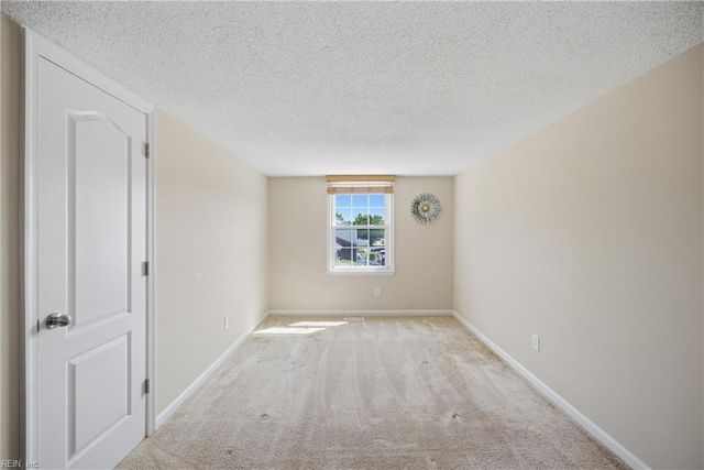 1115 Vermilya CT, Virginia Beach, VA 23454