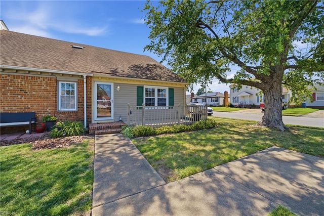 1115 Vermilya CT, Virginia Beach, VA 23454