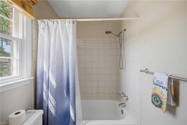 1115 Vermilya CT, Virginia Beach, VA 23454