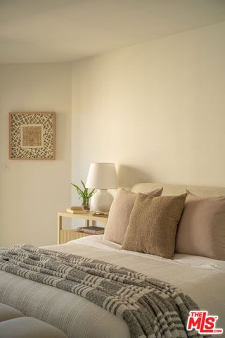 10724 Wilshire Boulevard 1106, Los Angeles, CA 90024