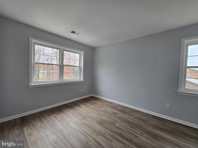 9812 HAGEL CIR, Lorton, VA 22079