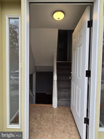 9812 HAGEL CIR, Lorton, VA 22079