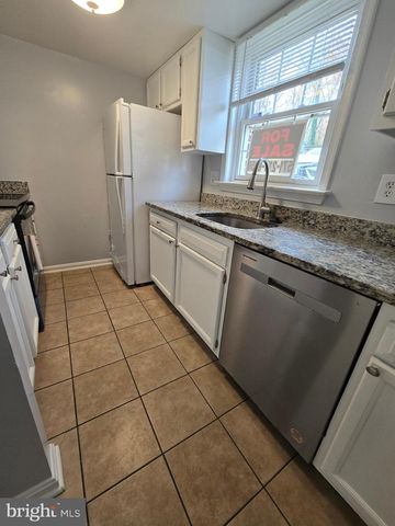 9812 HAGEL CIR, Lorton, VA 22079