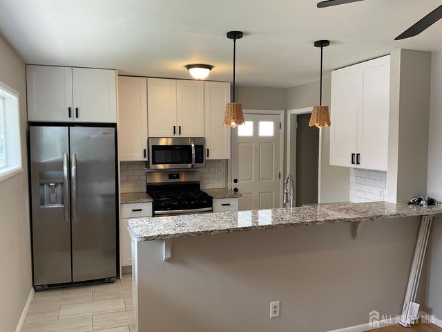 3092 Bordentown Avenue, Old Bridge, NJ 08859