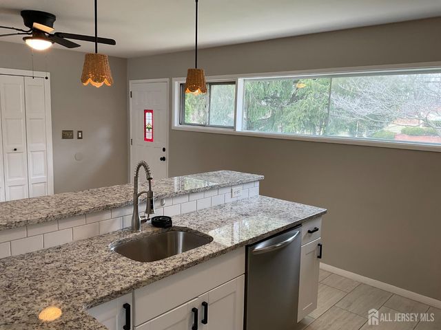 3092 Bordentown Avenue, Old Bridge, NJ 08859