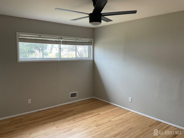 3092 Bordentown Avenue, Old Bridge, NJ 08859