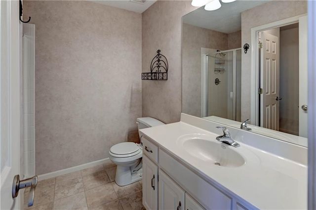 9625 CAILLER Drive, Lenexa, KS 66220