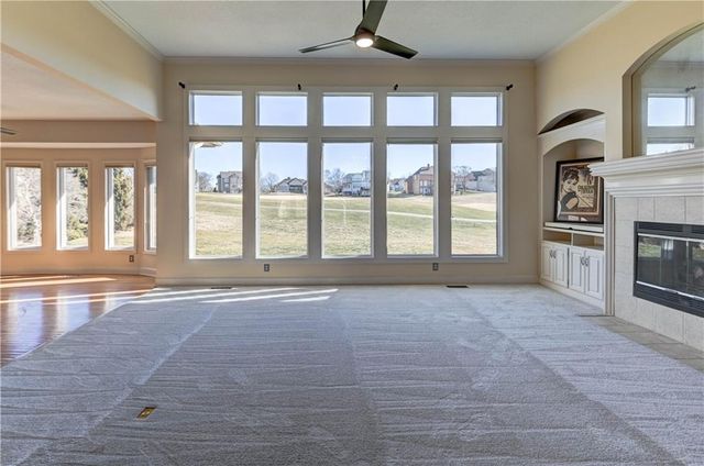 9625 CAILLER Drive, Lenexa, KS 66220