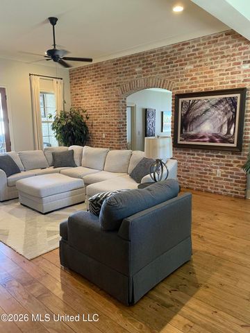 153 Grayhawk Drive, Madison, MS 39110