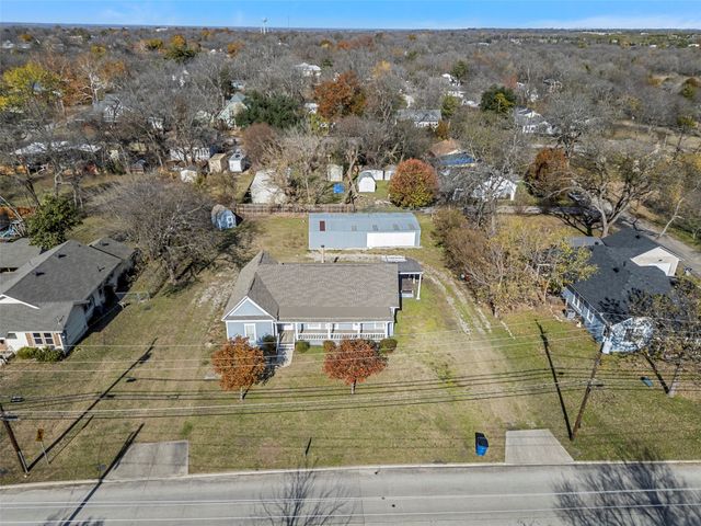 311 Summit Street, Farmersville, TX 75442
