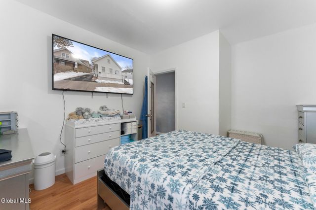 494 Hulett Street, Schenectady, NY 12307