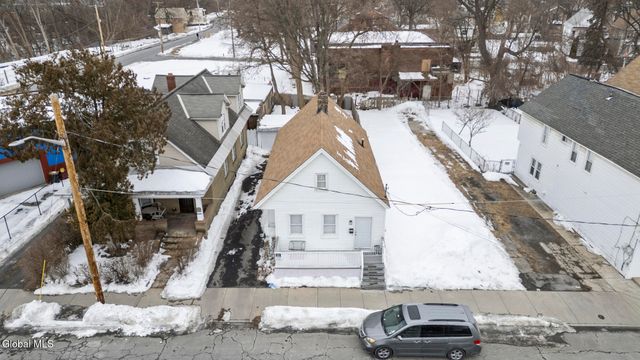 494 Hulett Street, Schenectady, NY 12307