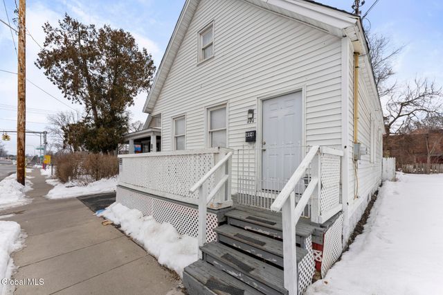 494 Hulett Street, Schenectady, NY 12307