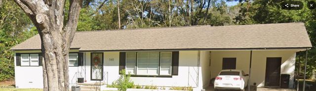 160 Wildwood Circle, Jackson, MS 39212