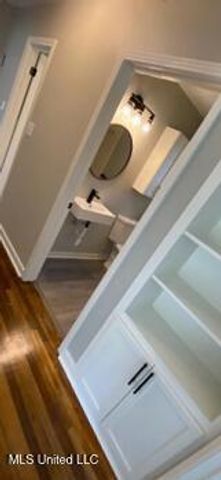 160 Wildwood Circle, Jackson, MS 39212