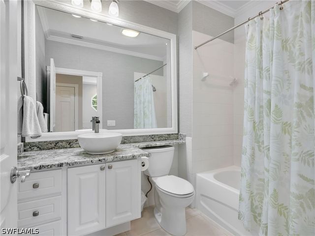 28614 ALESSANDRIA CIR, Bonita Springs, FL 34135
