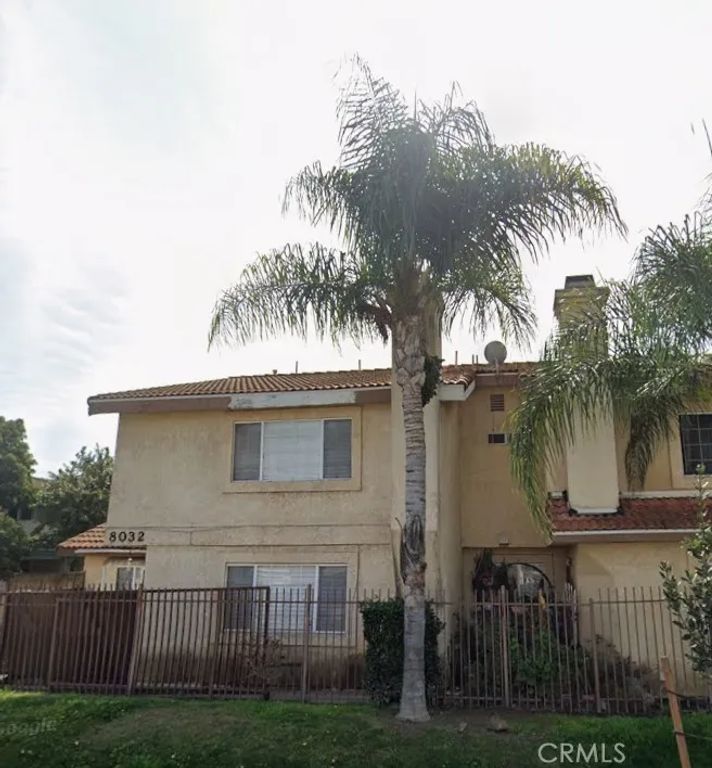 8032 Rose 17, Paramount, CA 90723