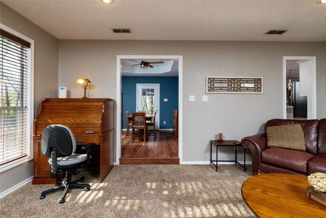 136 Southwinds Drive, Weatherford, TX 76087