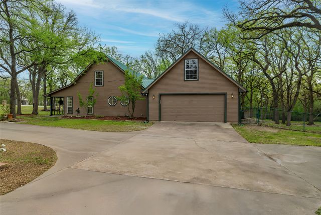 136 Southwinds Drive, Weatherford, TX 76087