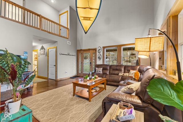 6817 Siebert Trail, Nineveh, IN 46164