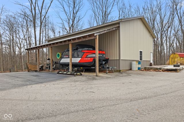 6817 Siebert Trail, Nineveh, IN 46164