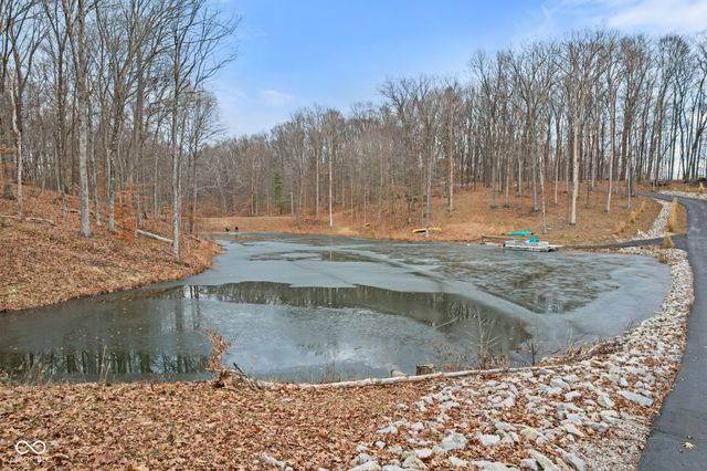 6817 Siebert Trail, Nineveh, IN 46164