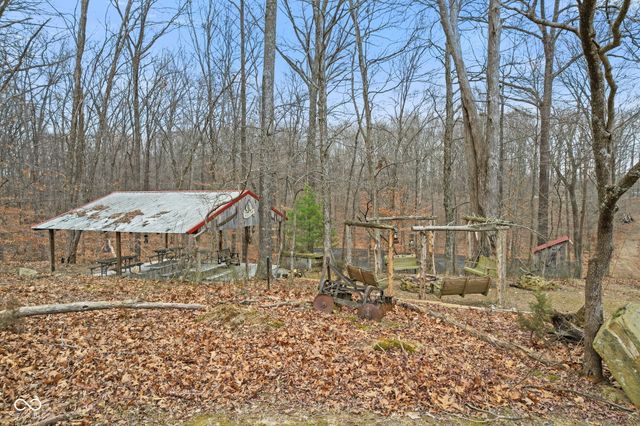 6817 Siebert Trail, Nineveh, IN 46164