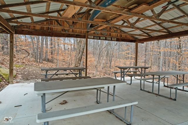 6817 Siebert Trail, Nineveh, IN 46164