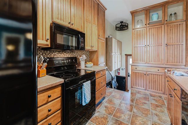 143 CHURCH AVENUE, Oshkosh, WI 54901
