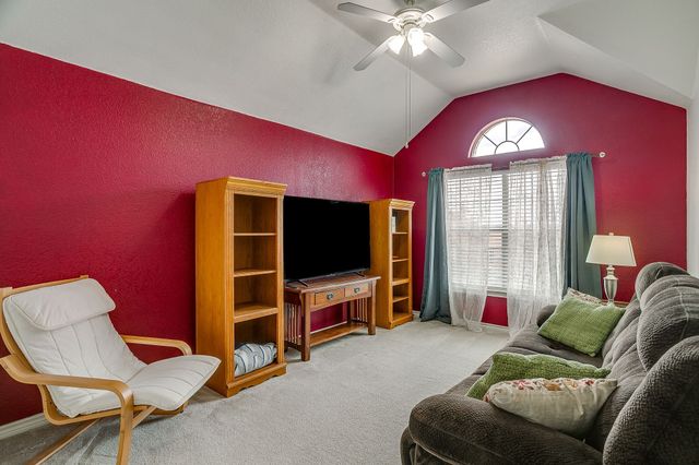 5424 Meadow Valley Drive, Fort Worth, TX 76123