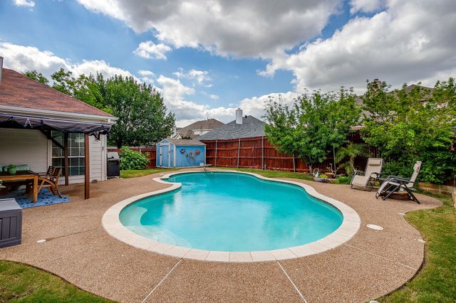 5424 Meadow Valley Drive, Fort Worth, TX 76123