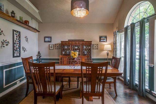 5424 Meadow Valley Drive, Fort Worth, TX 76123