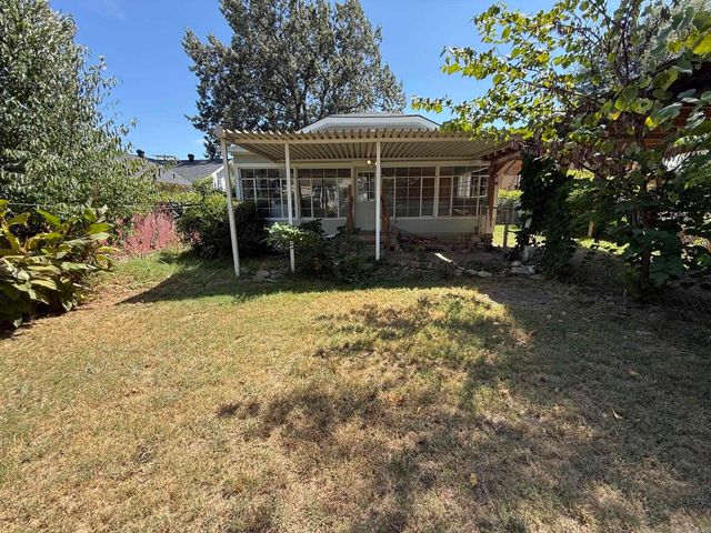 708 Garland Avenue, Hot Springs, AR 71913