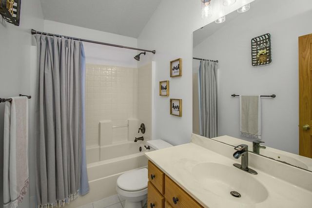 1003 Theresa Marie Drive, Elko New Market, MN 55054