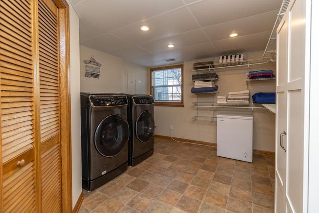 1003 Theresa Marie Drive, Elko New Market, MN 55054